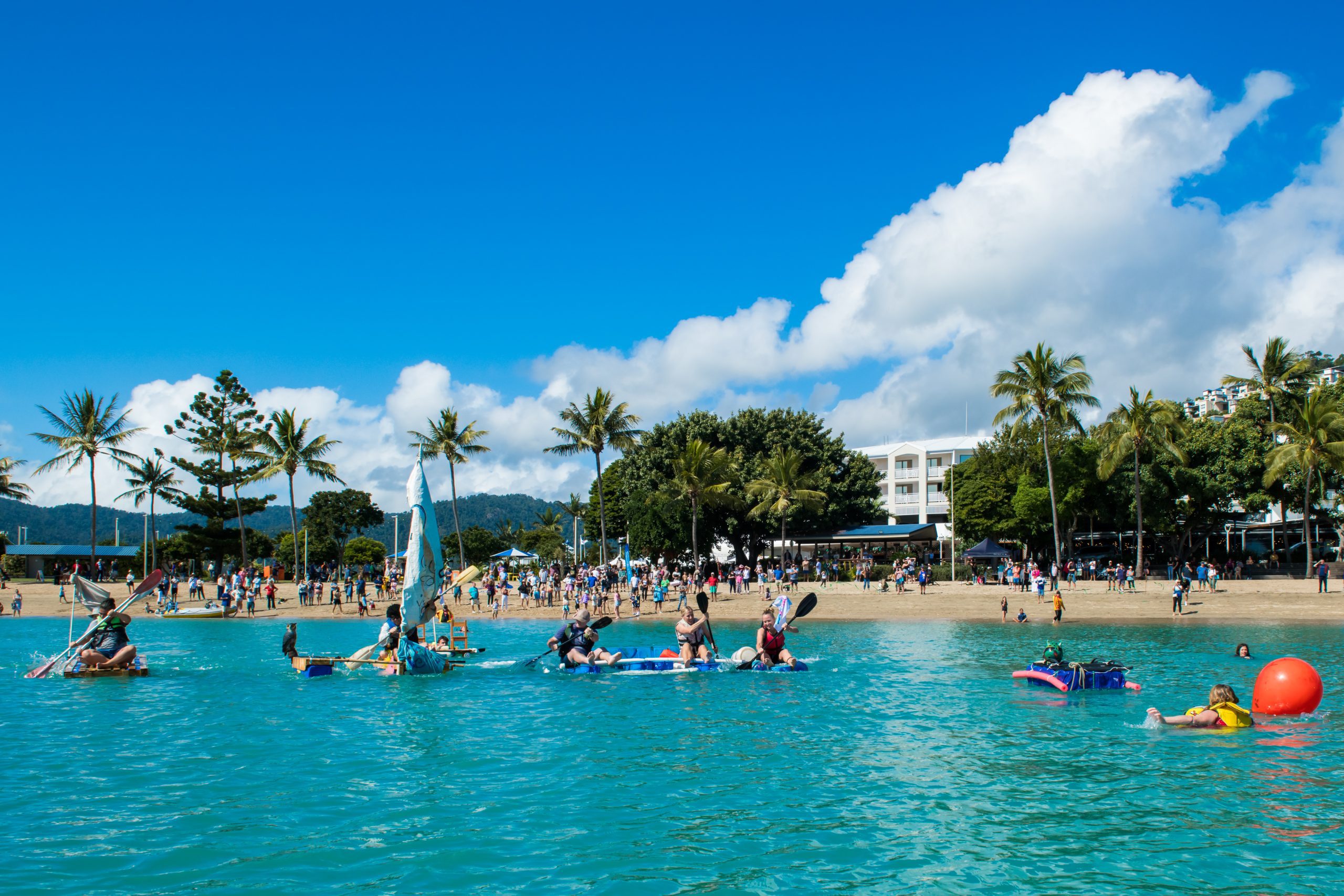 Whitsunday Escape Recyclable Regatta